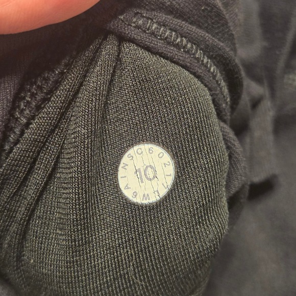 Lululemon Wunder Under Crop III Full-On Luxtreme 16" Black Yoga Leggings‎ Flawed - Picture 10 of 10